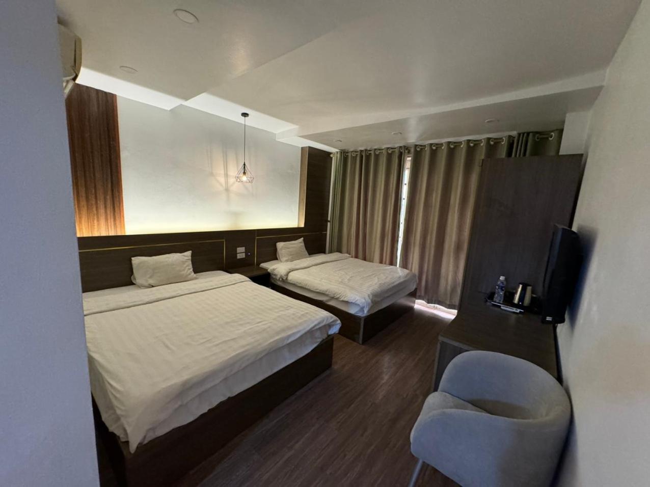 Hanoi Rose Flower Hotel & Spa Exterior photo